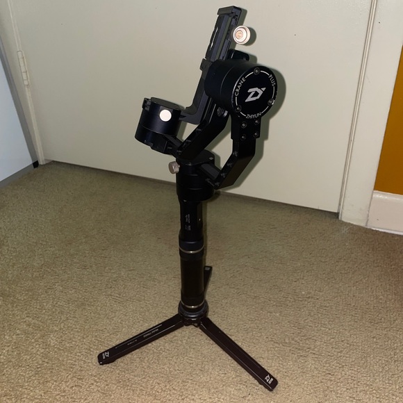 Zhiyun Crane Plus Gimbal Stabilizer - Picture 3 of 5